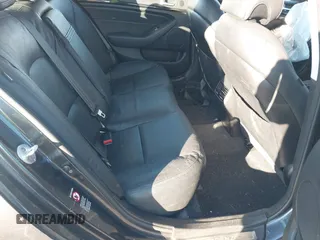 2015 Kia Cadenza Premium with VIN KNALN4D73F5194464, listed as a IAAI auction lot 41036049 with 164,907 mi miles. Bid and sale history available at carsss.com. Image 8.