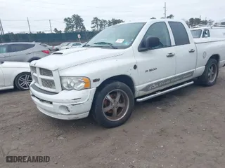 2005 Dodge Ram 1500 SLT with VIN 1D7HA18D75S261351, listed as a IAAI auction lot 41807500 with 999,999 mi miles. Bid and sale history available at carsss.com. Image 2.