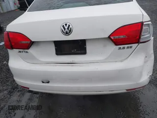 2012 Volkswagen Jetta SE with VIN 3VWDX7AJ2CM356378, listed as a IAAI auction lot 41145401 with 132,301 mi miles and . Bid and sale history available at DreamBid. Image 6.