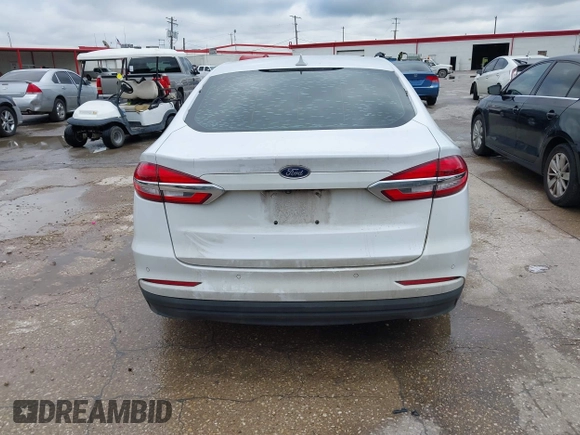 2020 Ford Fusion SE with VIN 3FA6P0H76LR154018, listed as a IAAI auction lot 42175889 with 65,187 mi miles and . Bid and sale history available at DreamBid. Image 17.