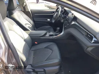 2023 Toyota Camry SE z VIN 4T1G11BK7PU077382, wystawiony jako IAAI lot #41785765 z przebiegiem 34 953 mil mil oraz . Historia ofert i sprzedaży dostępna na DreamBid. Obrazek 5.