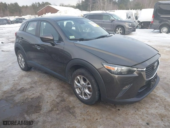 2018 Mazda CX-3 Sport with VIN JM1DKFB76J0316593, listed as a IAAI auction lot 41637015 with 29,998 mi miles. Bid and sale history available at carsss.com. Image 1.