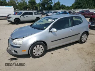2008 Volkswagen Rabbit S z VIN WVWBA71K48W123470, wystawiony jako Copart lot #67942864 z przebiegiem 172 129 mil mil oraz Tytuł czysty. Historia ofert i sprzedaży dostępna na DreamBid. Obrazek 1.