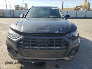 2024 Audi Q5 Premium Plus with VIN WA1BBAFY9R2063776, listed as a Copart auction lot 61252035 with 2,813 mi miles and Salvage title. Bid and sale history available at DreamBid. Image 5.