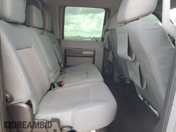 2011 Ford F-250 XL с VIN 1FT7W2BT9BEB86305, выставлен на аукционе Copart как лот 65621715 с пробегом Не указан миль и Списание • Salvage title. История ставок и продаж доступна на DreamBid. Изображение 10.