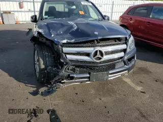 2015 Mercedes-Benz GL-Class GL 450 with VIN 4JGDF6EE6FA524257, listed as a Copart auction lot 60184922 with Not Provided miles. Bid and sale history available at carsss.com. Image 9.