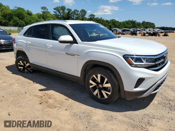 2023 Volkswagen Atlas SE with VIN 1V2DC2CA4PC214280, listed as a Copart auction lot 55832815 with 28,163 mi miles and Salvage title. Bid and sale history available at DreamBid. Image 4.