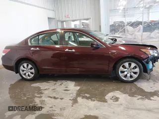2010 Honda Accord EX-L z VIN 5KBCP3F84AB012180, wystawiony jako IAAI lot #41779763 z przebiegiem 81 797 mil mil oraz . Historia ofert i sprzedaży dostępna na DreamBid. Obrazek 14.