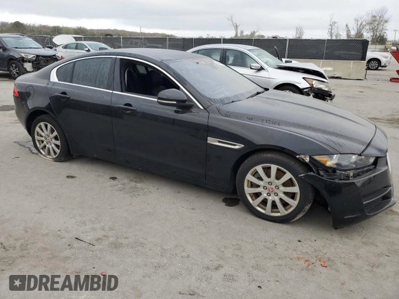 2019 Jaguar XE 25t with VIN SAJAR4FX5KCP48395, listed as a Copart auction lot 44546005 with 71,611 mi miles and Clean Title. Bid and sale history available at carsss.com. Image 4.