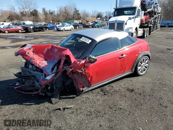 2012 MINI Coupe S z VIN WMWSX3C54CT154692, wystawiony jako Copart lot #45290325 z przebiegiem Nie podano mil oraz Szkoda całkowita • Salvage title. Historia ofert i sprzedaży dostępna na DreamBid. Obrazek 1.