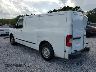 2019 Nissan NV Cargo S z VIN 1N6BF0KM5KN804403, wystawiony jako Copart lot #72478554 z przebiegiem 120 573 mil mil oraz Tytuł czysty. Historia ofert i sprzedaży dostępna na DreamBid. Obrazek 2.