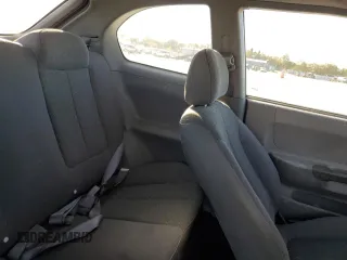 2002 Hyundai Accent с VIN KMHCF35G62U203274, выставлен на аукционе Copart как лот 77047834 с пробегом 90 442 миль миль и Списание • Salvage title. История ставок и продаж доступна на DreamBid. Изображение 10.