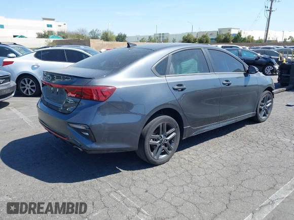 2020 Kia Forte GT-Line with VIN 3KPF34AD5LE251781, listed as a IAAI auction lot 41758706 with 64,323 mi miles. Bid and sale history available at carsss.com. Image 4.