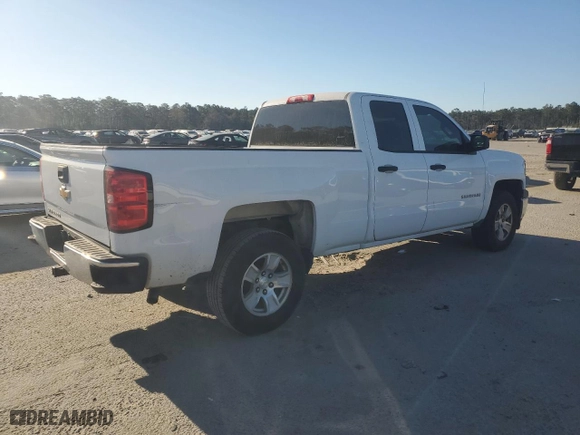 2015 Chevrolet Silverado 1500 Work Truck with VIN 1GCRCPEH2FZ156423, listed as a Copart auction lot 50550995 with 189,518 mi miles and Clean Title. Bid and sale history available at carsss.com. Image 3.