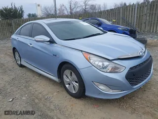 2013 Hyundai Sonata Hybrid Limited with VIN KMHEC4A45DA086651, listed as a IAAI auction lot 41889612 with 187,173 mi miles. Bid and sale history available at carsss.com. Image 1.
