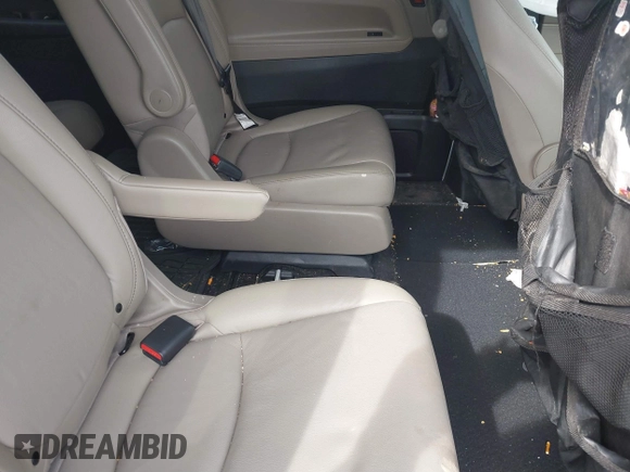 2022 Honda Odyssey EX-L with VIN 5FNRL6H7XNB043658, listed as a IAAI auction lot 41800437 with 45,245 mi miles and . Bid and sale history available at DreamBid. Image 8.