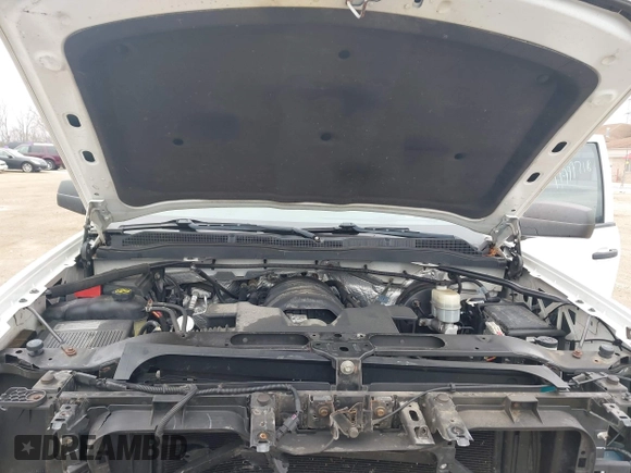 2014 Chevrolet Silverado 1500 LT with VIN 3GCUKREC6EG194197, listed as a IAAI auction lot 41999718 with 206,916 mi miles and . Bid and sale history available at DreamBid. Image 10.