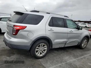2013 Ford Explorer XLT с VIN 1FM5K7D84DGB99927, выставлен на аукционе Copart как лот 60927445 с пробегом 117 506 миль миль и Списание • Salvage title. История ставок и продаж доступна на DreamBid. Изображение 3.