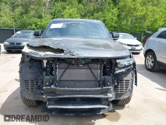 2024 Jeep Grand Cherokee with VIN 1C4RJYB68RC132293, listed as a IAAI auction lot 42597310 with 39,517 mi miles and . Bid and sale history available at DreamBid. Image 12.