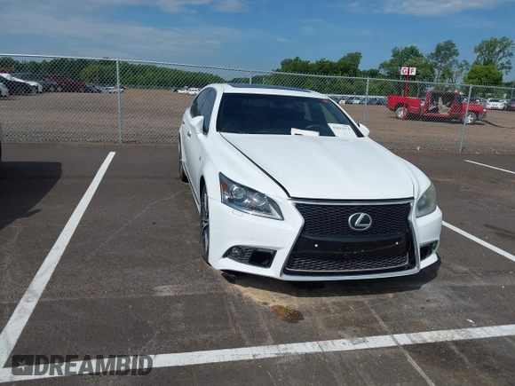 2013 Lexus LS 460 с VIN JTHCL5EF8D5019482, выставлен на аукционе IAAI как лот 42612274 с пробегом 64 972 миль миль и . История ставок и продаж доступна на DreamBid. Изображение 1.