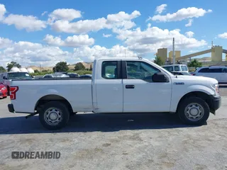 2018 Ford F-150 XL с VIN 1FTEX1CB3JKC85027, выставлен на аукционе IAAI как лот 42248025 с пробегом 260 593 миль миль и . История ставок и продаж доступна на DreamBid. Изображение 13.
