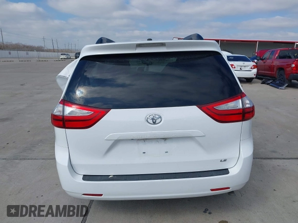 2016 Toyota Sienna LE AAS with VIN 5TDKK3DC2GS731724, listed as a IAAI auction lot 41631571 with 88,900 mi miles. Bid and sale history available at carsss.com. Image 16.