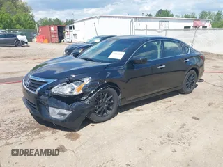 2013 Nissan Altima SV with VIN 1N4AL3AP0DC243052, listed as a IAAI auction lot 42014163 with 196,367 mi miles and . Bid and sale history available at carsss.com. Image 18.
