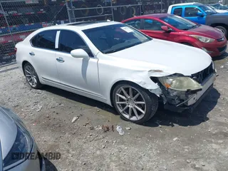 2007 Lexus LS 460 L with VIN JTHGL46F575002153, listed as a IAAI auction lot 42485250 with 261,868 mi miles and . Bid and sale history available at DreamBid. Image 1.