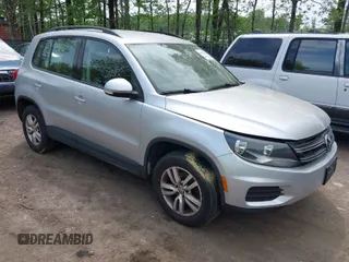 2016 Volkswagen Tiguan S with VIN WVGBV7AX1GW523335, listed as a IAAI auction lot 42091690 with 165,495 mi miles and . Bid and sale history available at DreamBid. Image 1.
