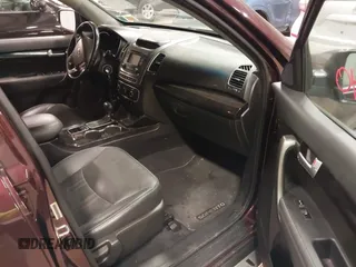 2015 Kia Sorento LX with VIN 5XYKT3A65FG635450, listed as a IAAI auction lot 41883840 with 97,238 mi miles. Bid and sale history available at carsss.com. Image 5.