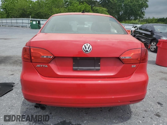 2014 Volkswagen Jetta SE с VIN 3VWD17AJ3EM238733, выставлен на аукционе Copart как лот 59005125 с пробегом 113 428 миль миль и Списание • Salvage title. История ставок и продаж доступна на DreamBid. Изображение 6.