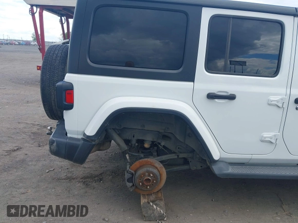 2019 Jeep Wrangler Unlimited Sahara with VIN 1C4HJXEN7KW535887, listed as a IAAI auction lot 42217440 with 91,226 mi miles and . Bid and sale history available at DreamBid. Image 6.