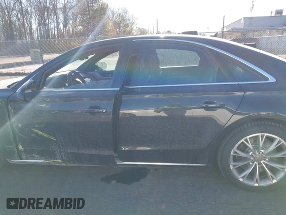 2011 Audi A8 с VIN WAUAVAFDXBN025061, выставлен на аукционе IAAI как лот 41326516 с пробегом 198 850 миль миль и . История ставок и продаж доступна на DreamBid. Изображение 14.