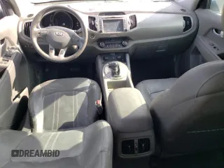 2016 Kia Sportage EX z VIN KNDPC3AC3G7806111, wystawiony jako Copart lot #58032525 z przebiegiem Nie podano mil oraz Szkoda całkowita • Salvage title. Historia ofert i sprzedaży dostępna na DreamBid. Obrazek 8.
