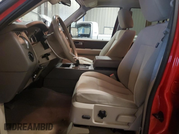 2011 Ford Expedition XL with VIN 1FMJU1G56BEF51230, listed as a Copart auction lot 48035475 with 250,823 mi miles and Non repairable. Bid and sale history available at DreamBid. Image 7.