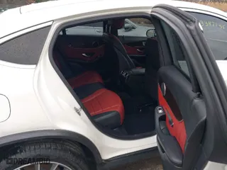2019 Mercedes-Benz GLC with VIN WDC0J4KB7KF553841, listed as a IAAI auction lot 41633471 with 107,645 mi miles. Bid and sale history available at carsss.com. Image 8.