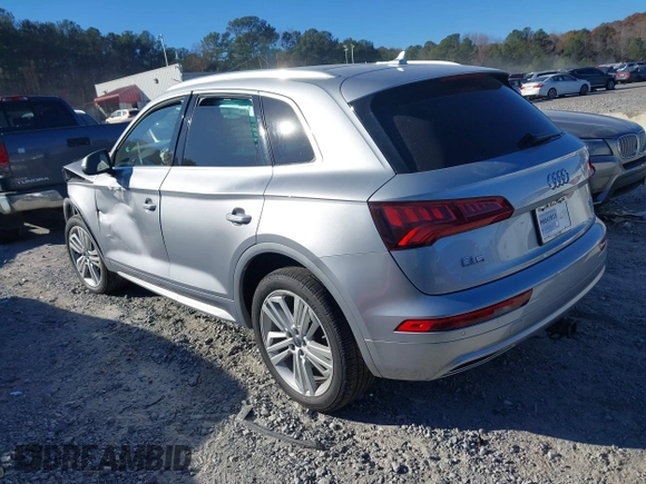 2018 Audi Q5 Prestige with VIN WA1CNAFYXJ2126447, listed as a IAAI auction lot 41033654 with 54,204 mi miles. Bid and sale history available at carsss.com. Image 3.
