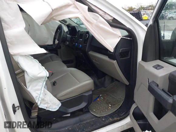 2016 Ford F-150 XLT with VIN 1FTEW1E84GKE18228, listed as a IAAI auction lot 41883297 with 147,018 mi miles. Bid and sale history available at carsss.com. Image 5.