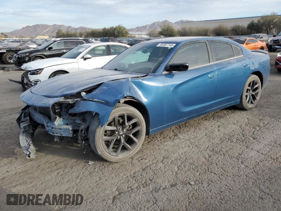 2020 Dodge Charger SXT with VIN 2C3CDXBGXLH219895, listed as a Copart auction lot 45387745 with 39,778 mi miles and Salvage Title. Bid and sale history available at DreamBid. Image 1.