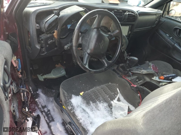 2002 Chevrolet Blazer LS with VIN 1GNCT18W12K108077, listed as a Copart auction lot 87490474 with 130,244 mi miles and Salvage Title. Bid and sale history available at carsss.com. Image 8.