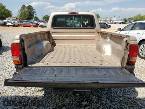 1995 Ford Ranger Splash with VIN 1FTCR10AXSUA85510, listed as a Copart auction lot 52453255 with 235,796 mi miles and Salvage Title. Bid and sale history available at carsss.com. Image 10.