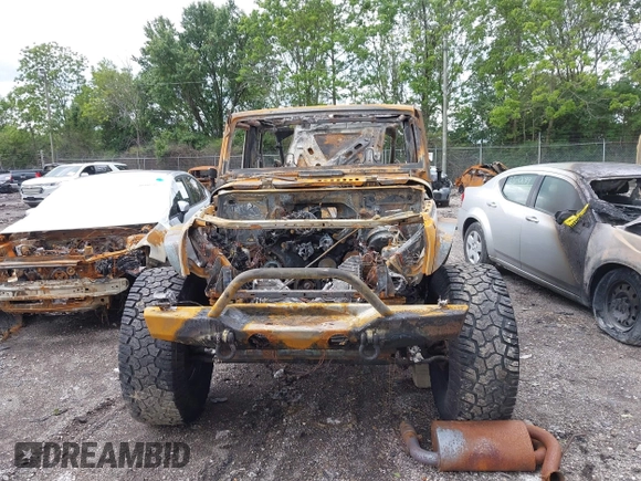 2012 Jeep Wrangler Unlimited Sahara with VIN 1C4BJWEG0CL167797, listed as a IAAI auction lot 42331710 with Not provided miles and . Bid and sale history available at DreamBid. Image 6.