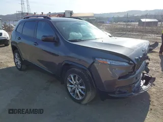 2018 Jeep Cherokee Latitude with VIN 1C4PJLCB7JD621532, listed as a IAAI auction lot 41826994 with 114,620 mi miles. Bid and sale history available at carsss.com. Image 1.