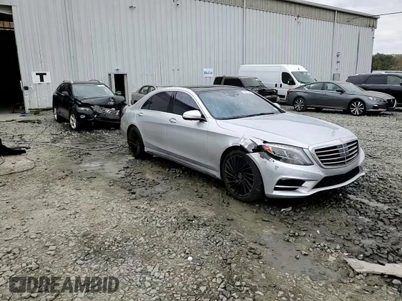 2015 Mercedes-Benz S 550 with VIN WDDUG8FB2FA148714, listed as a Copart auction lot 52670345 with 226,473 mi miles and Salvage Title. Bid and sale history available at DreamBid. Image 13.