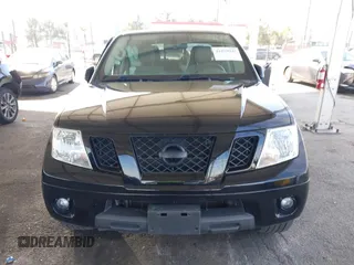 2020 Nissan Frontier SV z VIN 1N6ED0EA6LN724744, wystawiony jako IAAI lot #41879935 z przebiegiem 51 376 mil mil oraz . Historia ofert i sprzedaży dostępna na DreamBid. Obrazek 11.