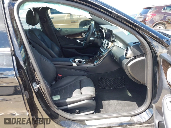 2019 Mercedes-Benz C 300 with VIN 55SWF8DB3KU301934, listed as a IAAI auction lot 42195040 with 58,816 mi miles and . Bid and sale history available at DreamBid. Image 5.