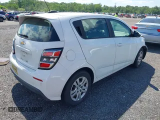 2020 Chevrolet Sonic LT z VIN 1G1JG6SBXL4112344, wystawiony jako IAAI lot #42197358 z przebiegiem 89 720 mil mil oraz . Historia ofert i sprzedaży dostępna na DreamBid. Obrazek 4.