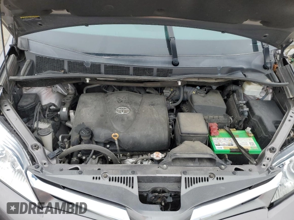 2020 Toyota Sienna XLE Auto Access Seat с VIN 5TDYZ3DC3LS021182, выставлен на аукционе Copart как лот 51229705 с пробегом 102 191 миль миль и Списание • Salvage title. История ставок и продаж доступна на DreamBid. Изображение 14.