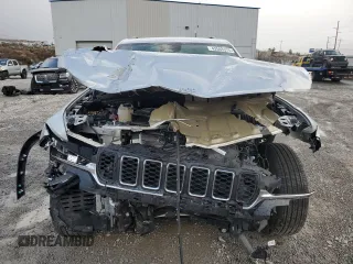 2024 Jeep Grand Cherokee Laredo X with VIN 1C4RJHAGXRC179299, listed as a Copart auction lot 42593375 with 0 mi miles and Salvage Title. Bid and sale history available at carsss.com. Image 5.