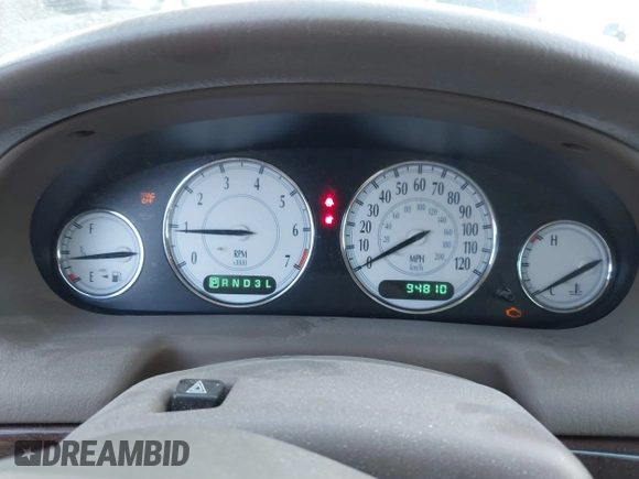 2002 Chrysler Concorde Limited z VIN 2C3AD56GX2H216676, wystawiony jako IAAI lot #41717922 z przebiegiem 94 810 mil mil oraz . Historia ofert i sprzedaży dostępna na DreamBid. Obrazek 7.